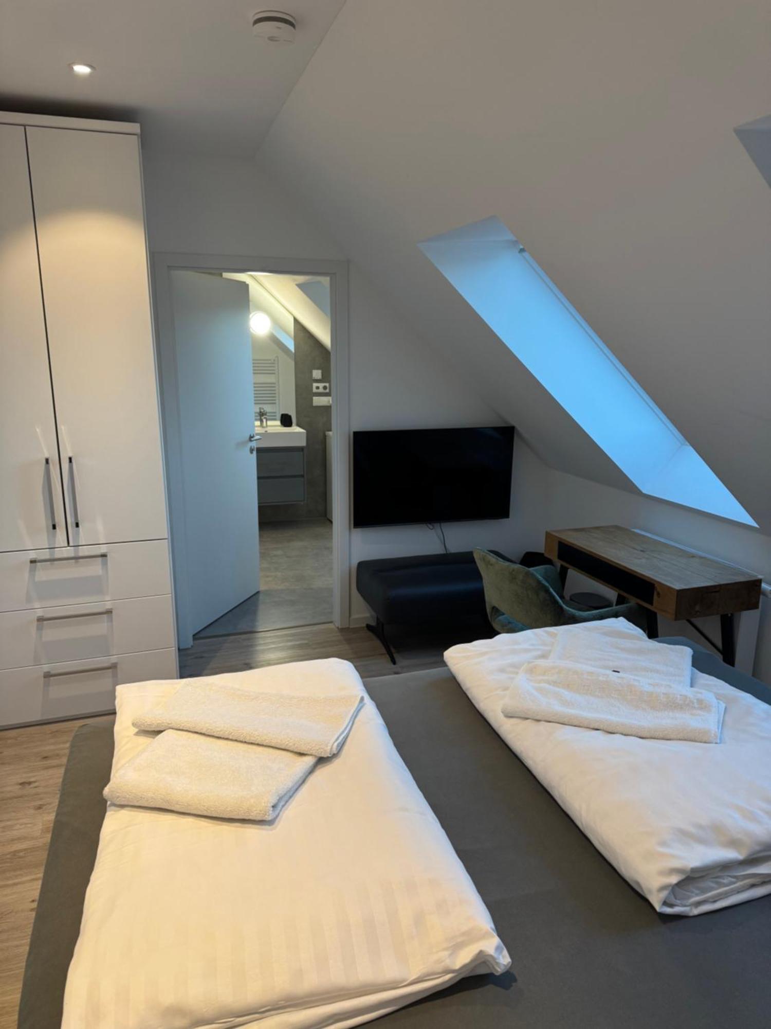 Restaurant Trocadero Hotel Hannover Bagian luar foto